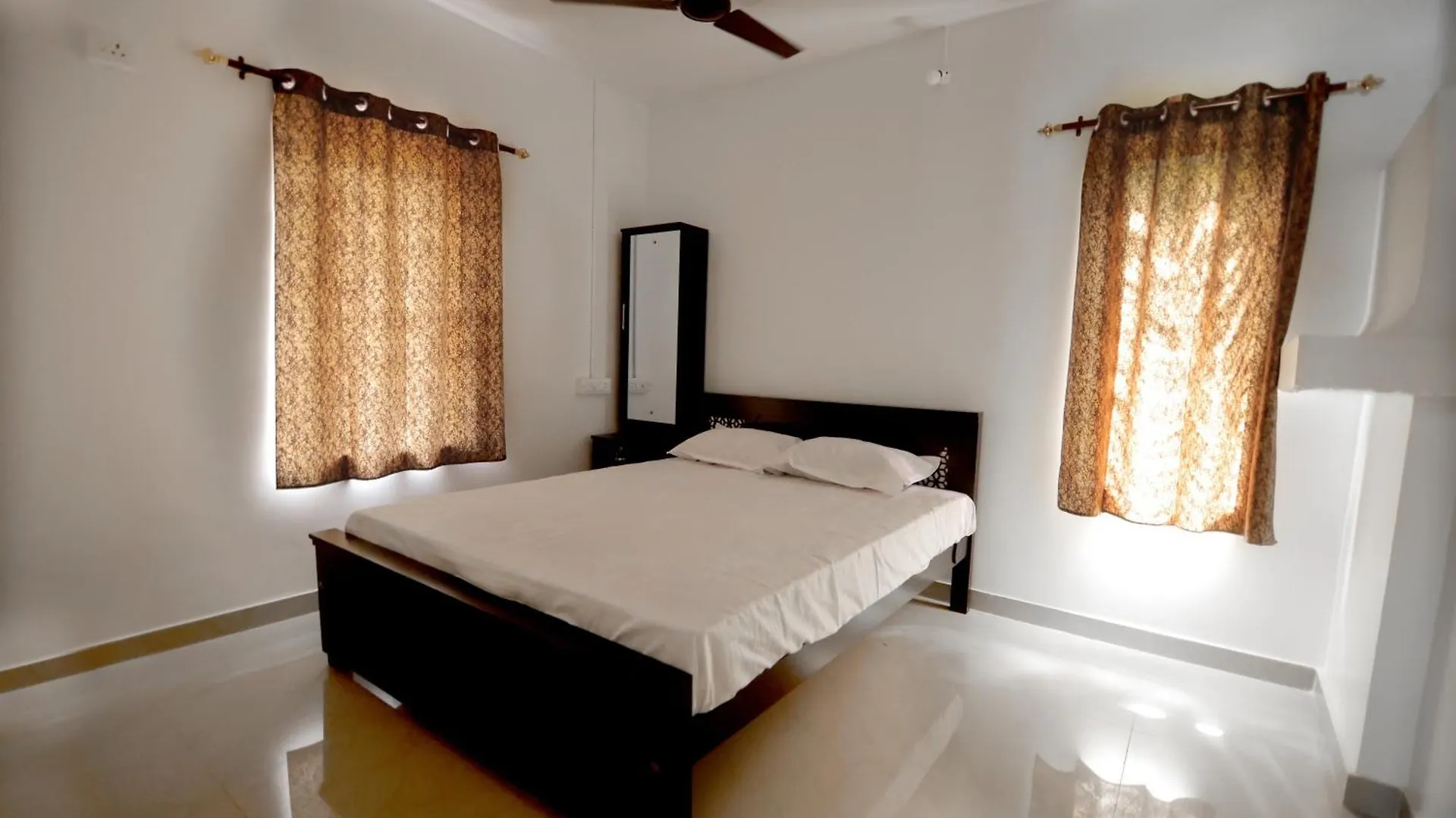 Ammoos Homestay Panmana 0*,  India