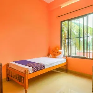 Capsule hotel New Mubarak, Panmana